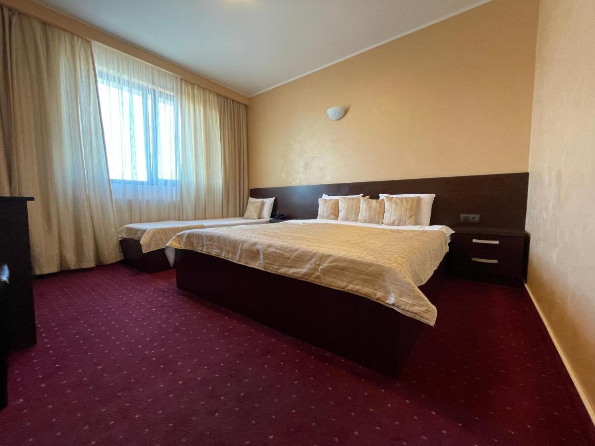 Hotel Athos Voluntari Экстерьер фото